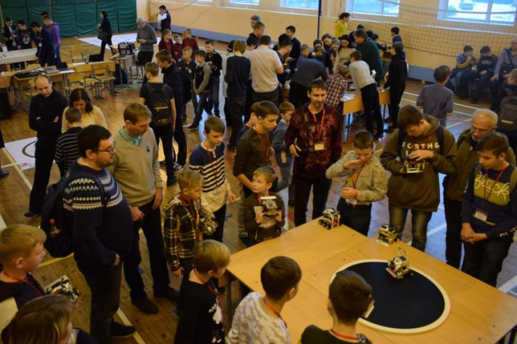 Открытый региональный чемпионата по робототехнике  «PROFEST–ЛО2019»