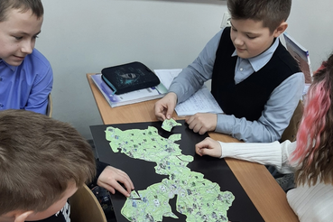 Ленинградским школьникам и студентам рассказали о достижениях страны в рамках профориентационного курса