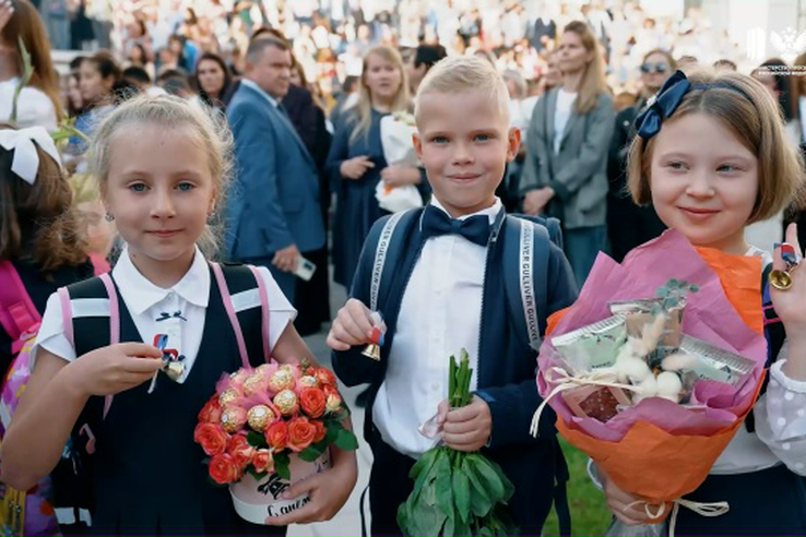 Сергей Кравцов поздравил школьников и студентов, учителей, преподавателей и мастеров производственного обучения с Днем знаний