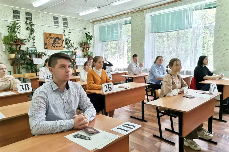 Более пяти тысяч выпускников зарегистрировано на ЕГЭ по русскому языку