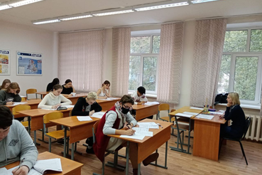 Ленинградские студенты присоединились к написанию ВПР