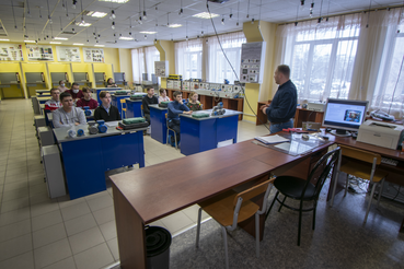 В Кингисеппском технопарке «Кванториум» прошел мастер-класс по электромеханике