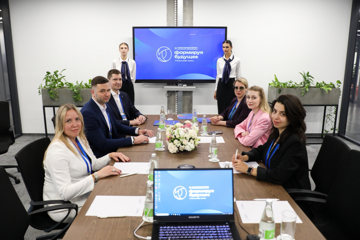 Ленинградская область расширяет сотрудничество в сфере цифрового образования