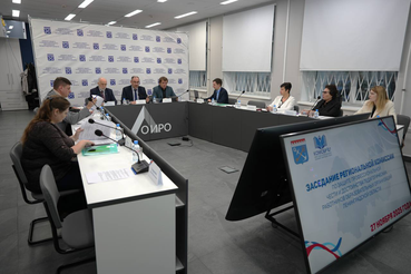 В Ленобласти работает региональная комиссия по защите профессиональной чести и достоинства педработников