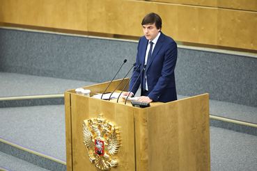 Сергей Кравцов рассказал о развитии взаимодействия со странами СНГ в сфере образования в рамках «правительственного часа» в Госдуме