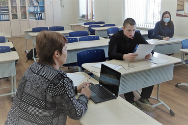 Девятиклассники прошли итоговое собеседование по русскому языку в дополнительный срок