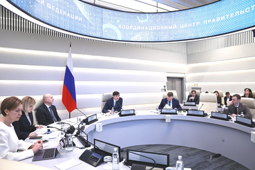 Директора школ Ленобласти приняли участие в совещании с Министром просвещения