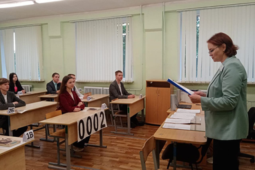 Девятиклассники Ленинградской области сдали ОГЭ по русскому языку