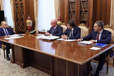 Глава Минпросвещения Сергей Кравцов доложил Президенту об итогах проведения ОГЭ и ЕГЭ