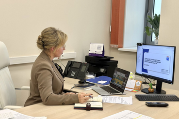 Глава комобр47 провела совещание с руководителями образовательных организаций Ленобласти