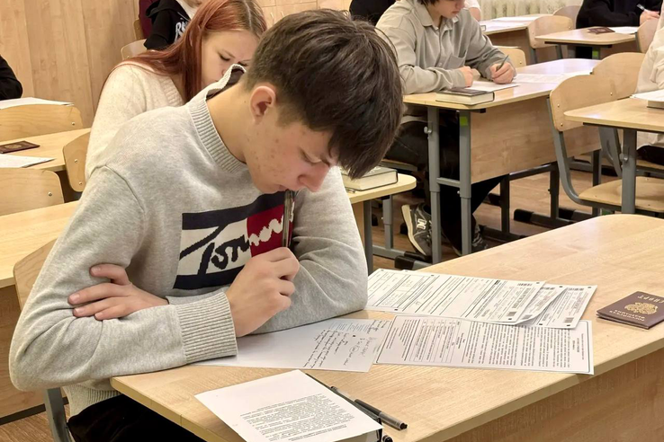 В Ленинградской области проведено итоговое сочинение