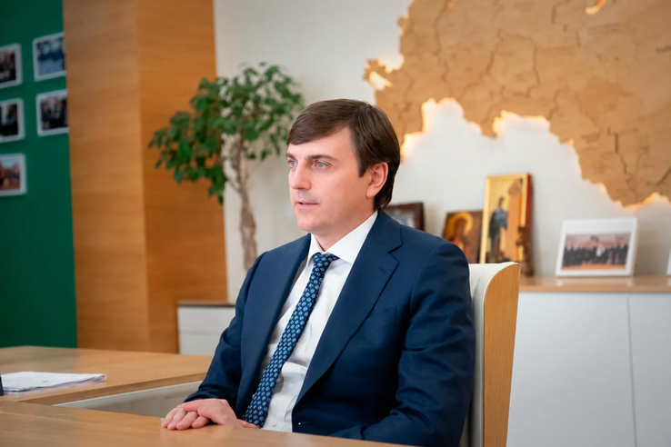 Глава Минпросвещения: Российские школы смогут формировать более узкие направления внутри шести профилей